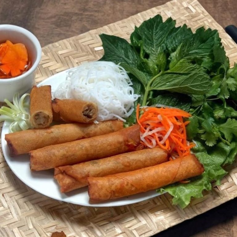 Milk Tea Delights: A Refreshing Vietnamese Beverage