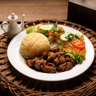 Diced Garlic Steak with Butter Rice